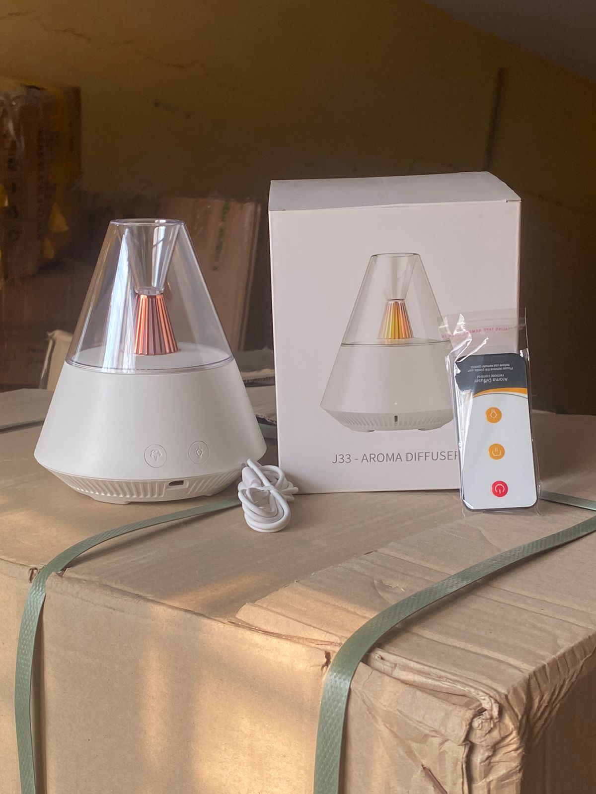 VOLCANIC AROMA HUMIDIFIER WITH NIGHT LIGHT