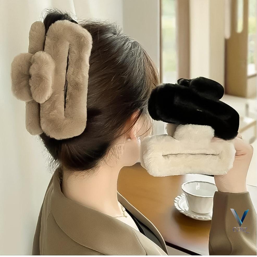 WOMEN FUZZY PLUSHY HAIR CLIP