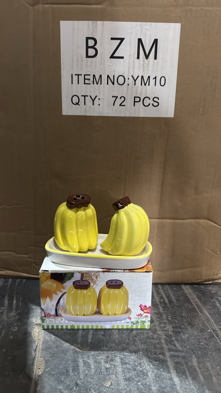 Kitchlux Ceramic Salt and Pepper Shakers - Bananas