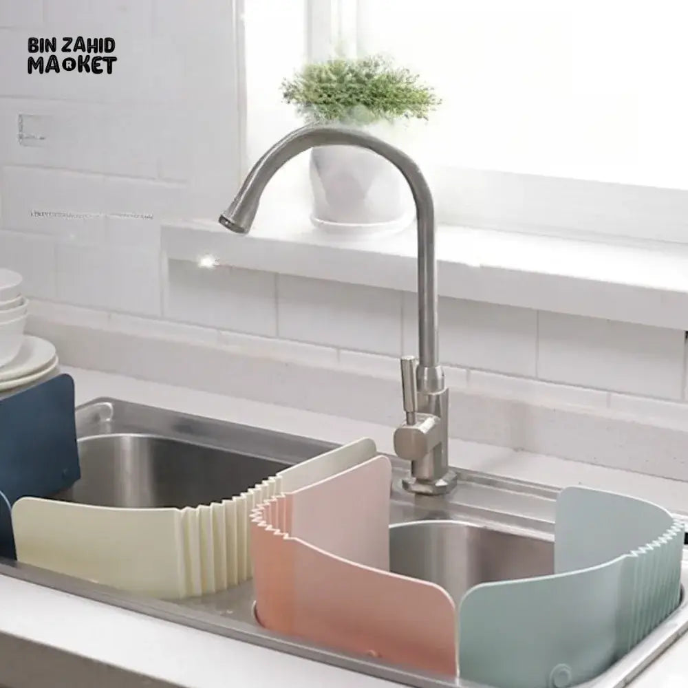 ADJUSTABLE KITCHEN SINK SPLASH GUARD