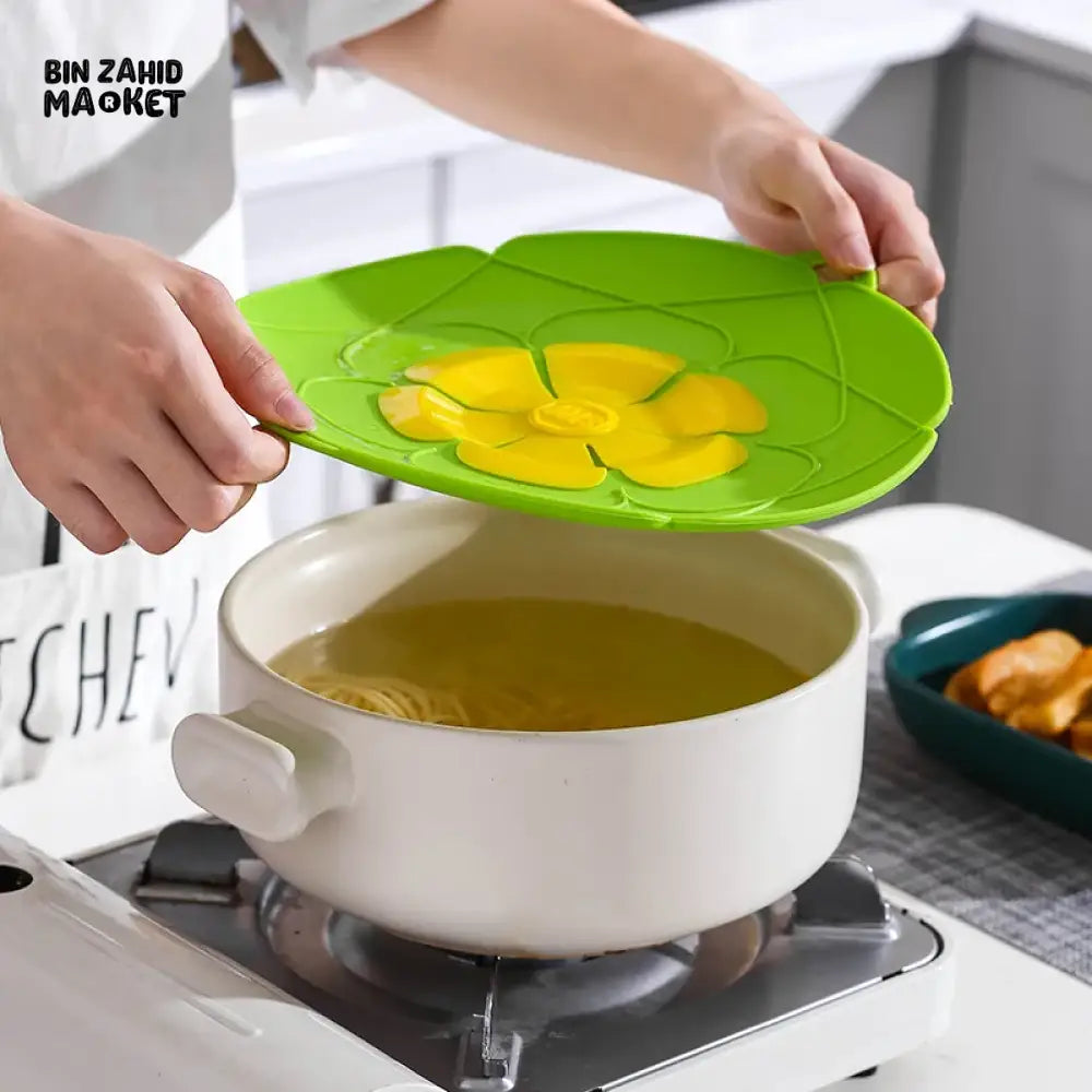 ANTI-SPILL POT LID WITH OVERFLOW STOPPER – MULTIPURPOSE KITCHEN COOKING ACCESSORY