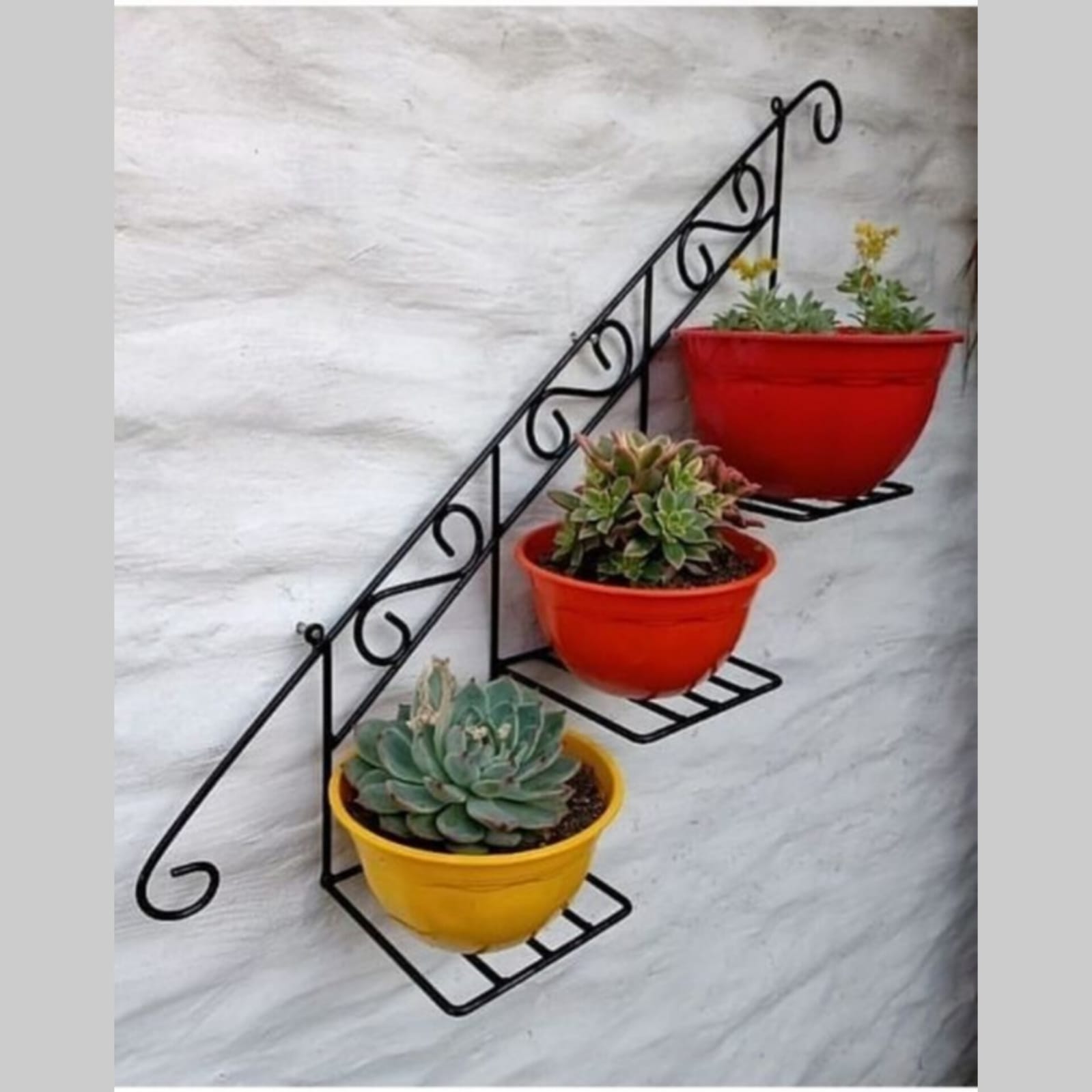 STAIRCASE FLORAL DISPLAY WALL BASKET