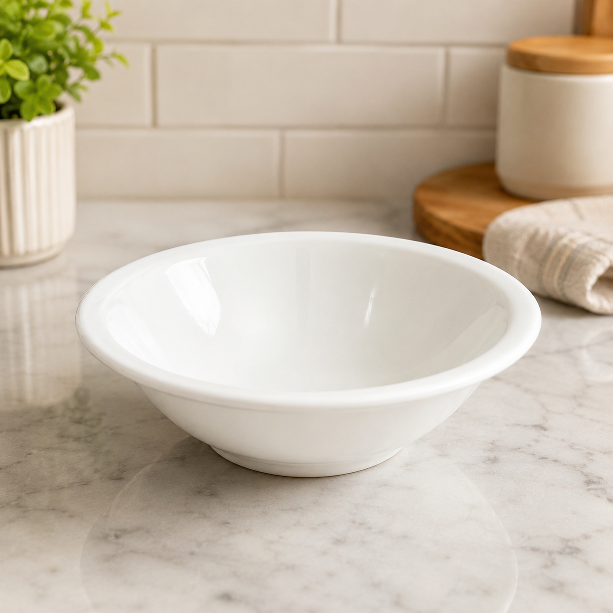 WINSOR ENGLAND CERAMIC - SOUP BOWL
