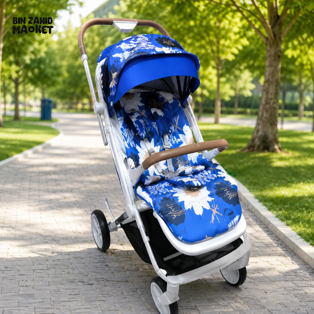BABY TRAVEL STROLLER WITH PRINTED SEAT