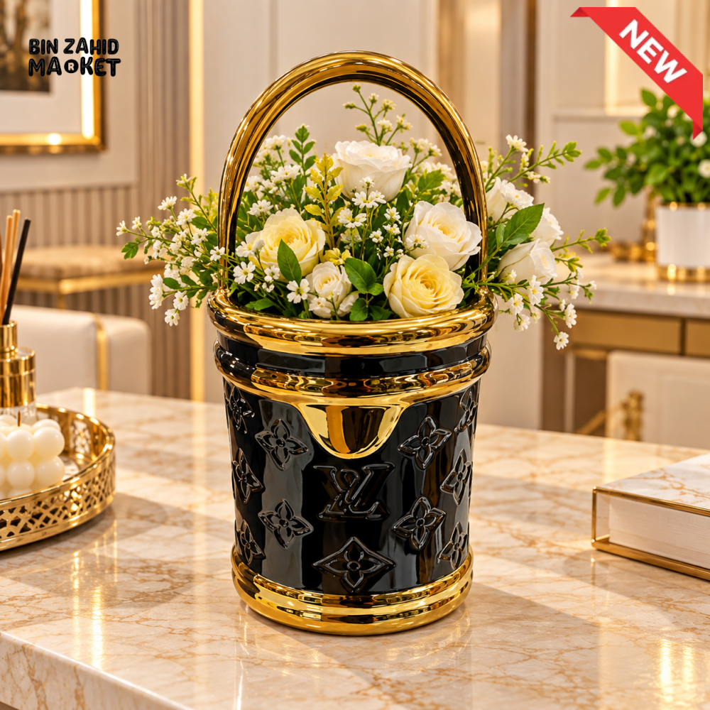 BLACK AND GOLD DECORATIVE FLOWER VASE WITH HANDLE - Vases