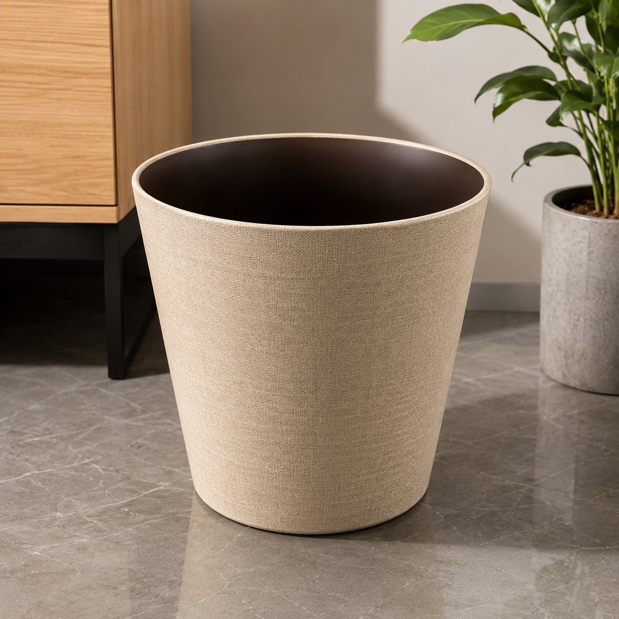 MULTIPURPOSE WASTEBASKET / PLANTER