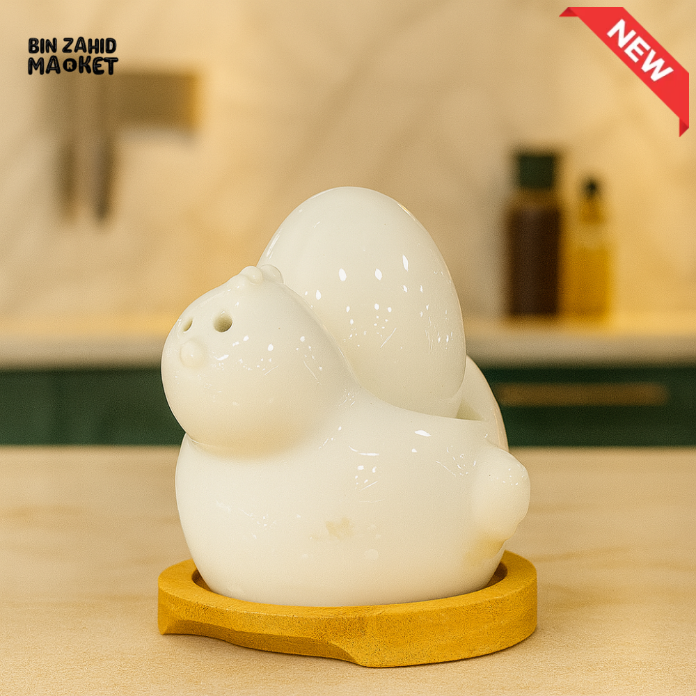 CERAMIC BEAR SHAPED SALT & PEPPER SHAKER SET WITH WOODEN BASE – LUXURY KITCHEN & DINING TABLE ACCESSORY