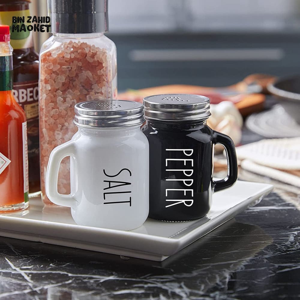 CLASSIC VINTAGE GLASS SALT AND PEPPER SHAKERS – 2-PIECE SET FOR KITCHEN TABLE & DINING