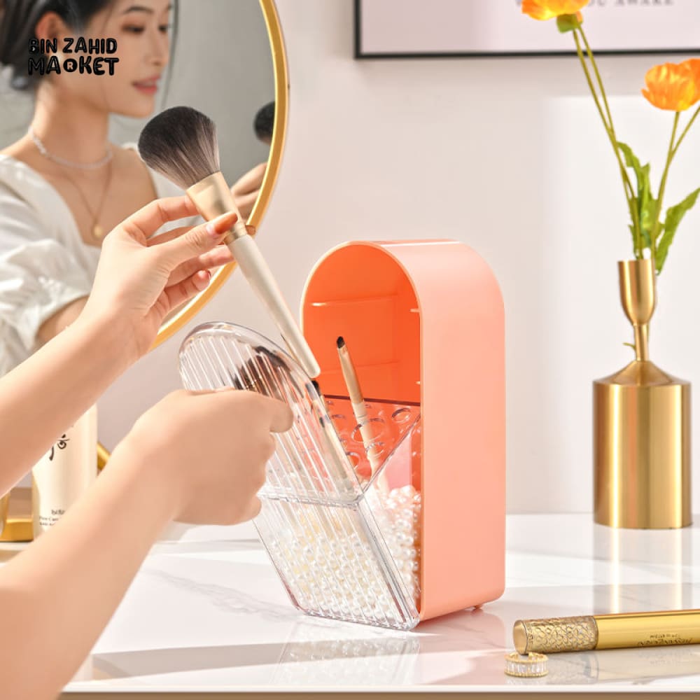 COSMETIC BRUSHES HOLDER