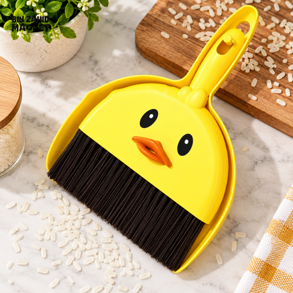 CUTE YELLOW DUCK DESIGN MINI DUSTPAN & CLEANING BRUSH SET