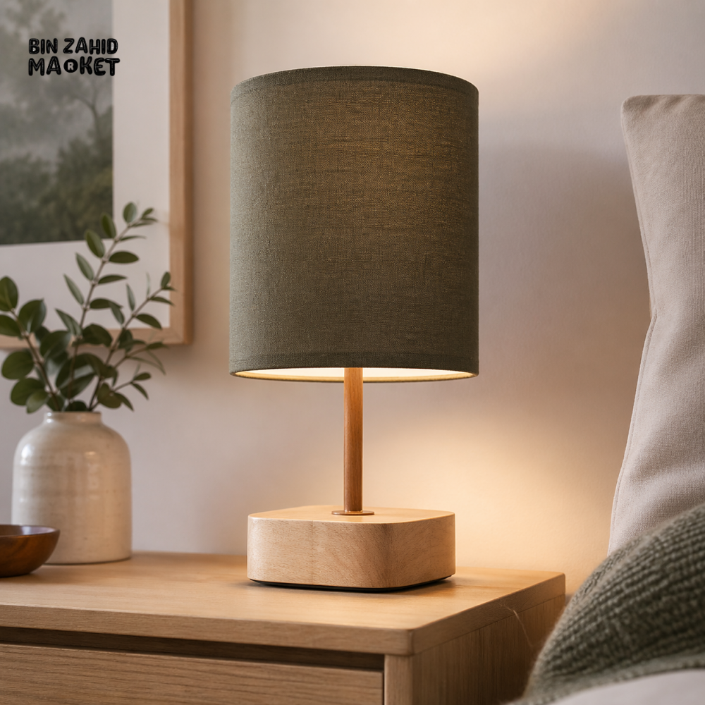 DANNY HOME MODERN GREEN FABRIC SHADE TABLE LAMP WITH WOODEN BASE – DECORATIVE BEDSIDE NIGHT LAMP TL-055-03