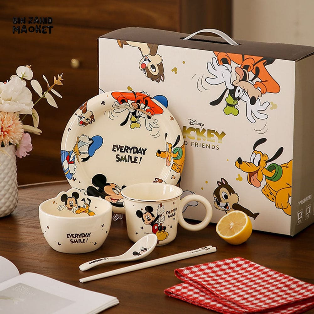 DISNEY MICKEY & FRIENDS CERAMIC DINNERWARE SET – 5 PIECES