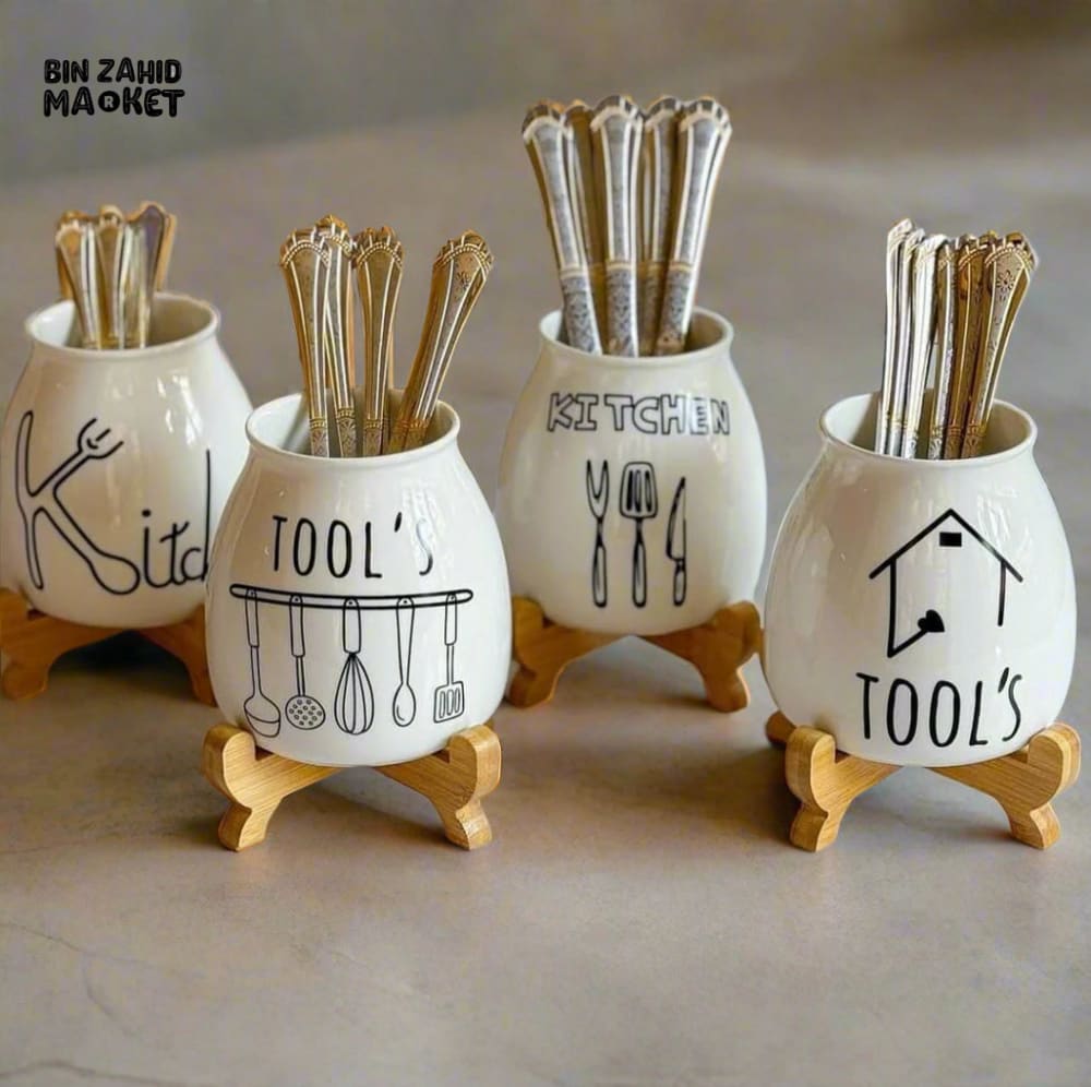 ELEGANT PORCELAIN SPOON REST – WITH NATURAL BAMBOO STAND