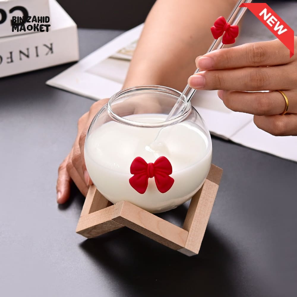 GLASSLUX BOW MUG WITH STRAW MUG ALONG BAMBOO BASE STAND