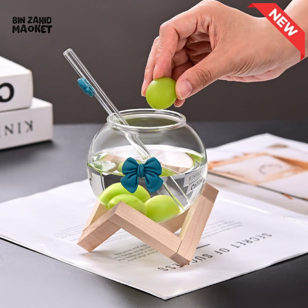 GLASSLUX BOW MUG WITH STRAW MUG ALONG BAMBOO BASE STAND