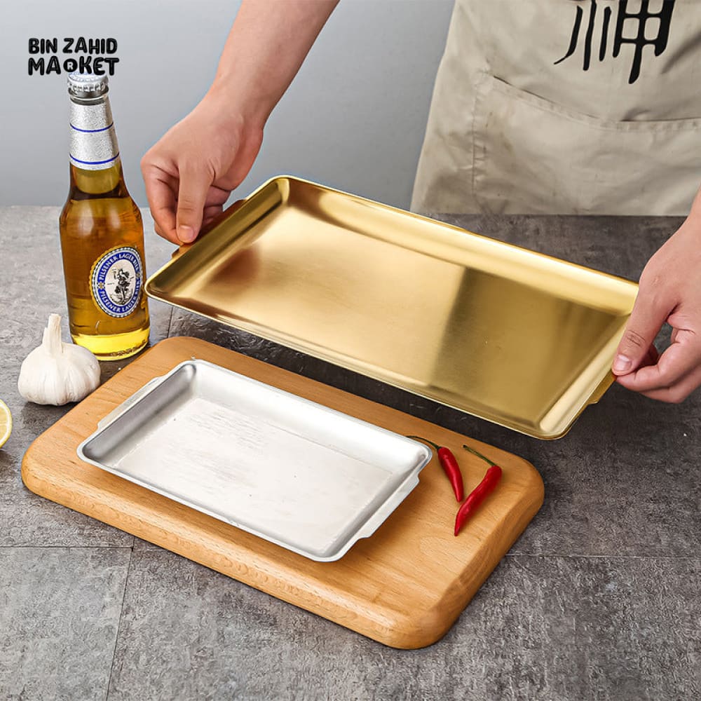 GOLD SERVING TRAY WITH HANDLE – MULTI-PURPOSE FOOD BAKING & DISPLAY TRAY FOR KITCHEN & DINING