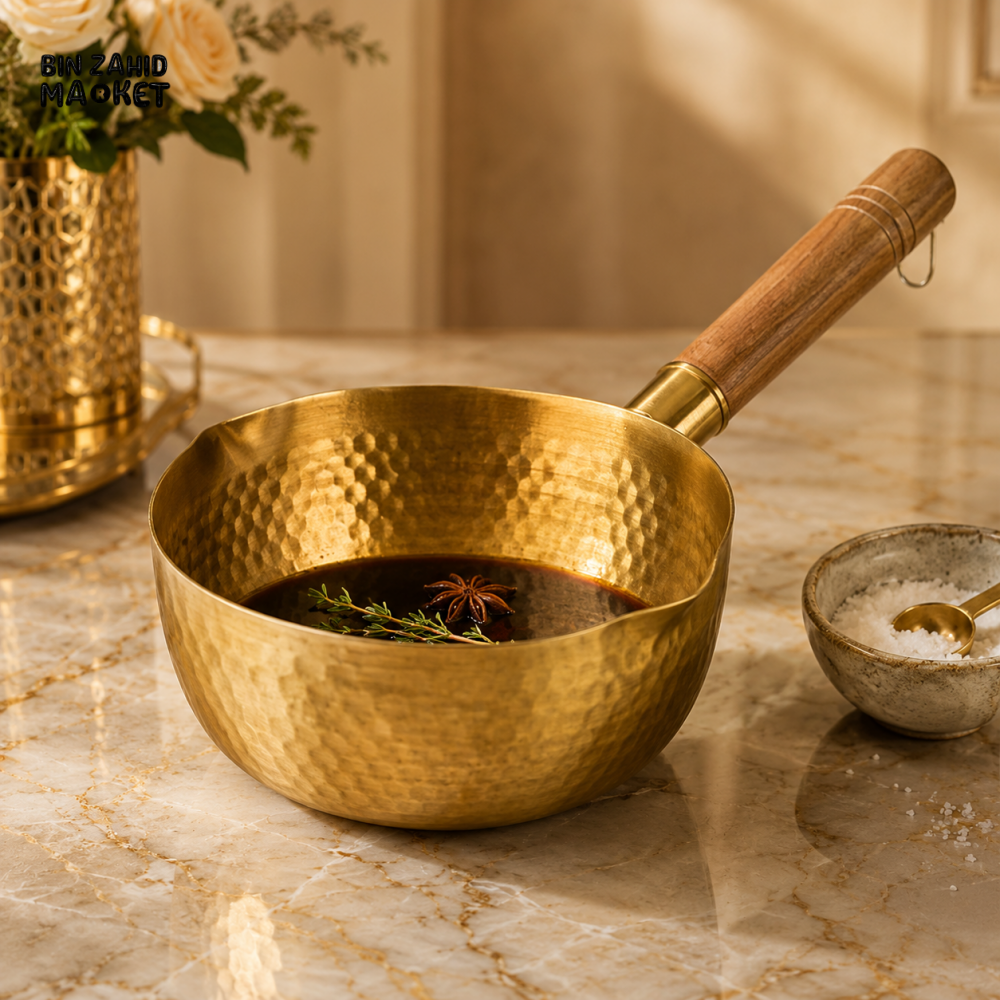 GOLD-TONE DEEP COOKING PAN WITH WOODEN HANDLE - 16 CM