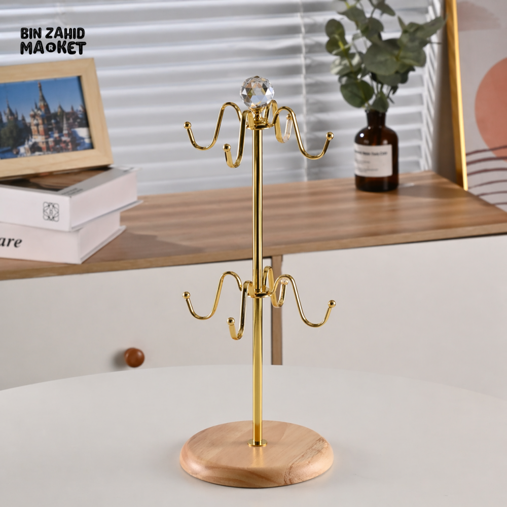 GOLDEN MUG HOLDER WITH WOODEN BASE STAND