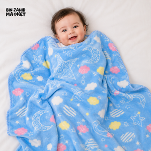 HAPPIMUMS BABY PLUSH SLEEPING BLANKET DOUBLE PLY SPACE DREAM 110 × 80 CM - BLUE
