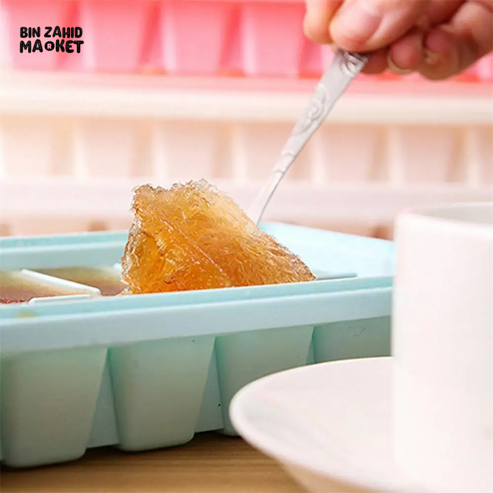 ICE CUBE TRAY WITH LID NON-STICK PLASTIC MOLD FOR JELLY & DRINKS