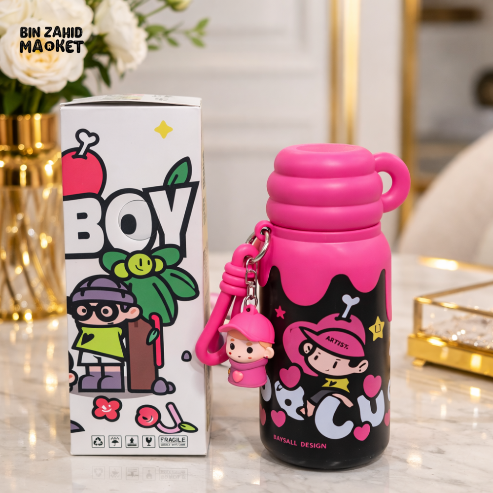 KIDS CARTOON BOY WATER BOTTLE WITH KEYCHAIN & STRAP - BLACK