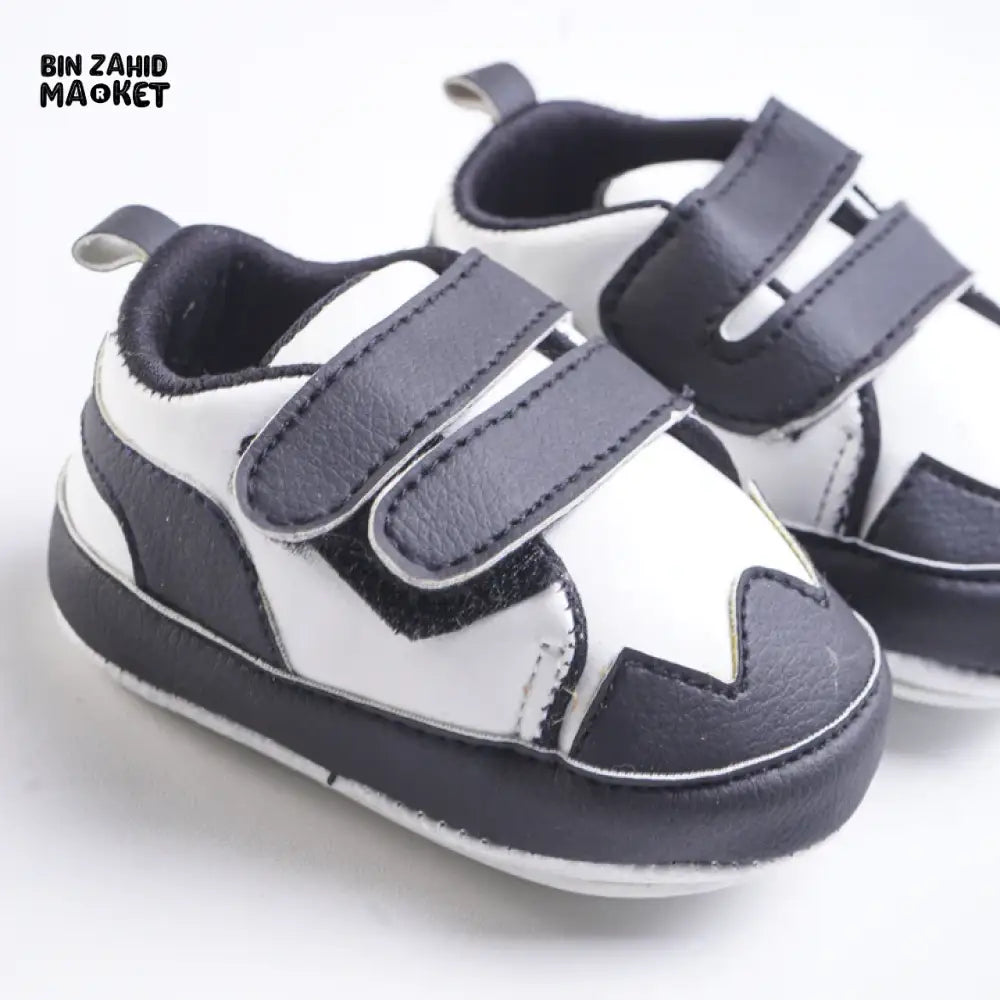 LITTLE LAUGHS BOYS SHOES
