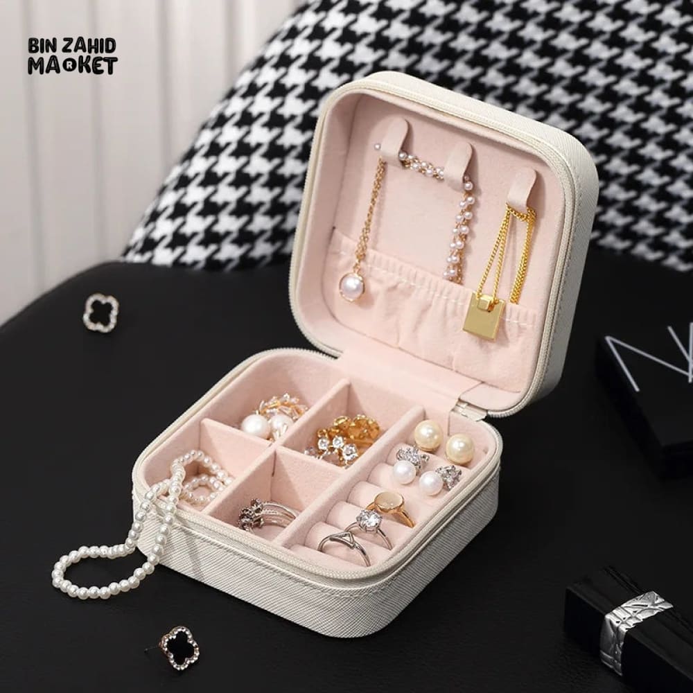 MINI TRAVEL JEWELRY ORGANIZER
