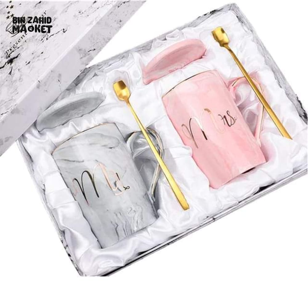 MR & MRS MUG SET GIFT BOX