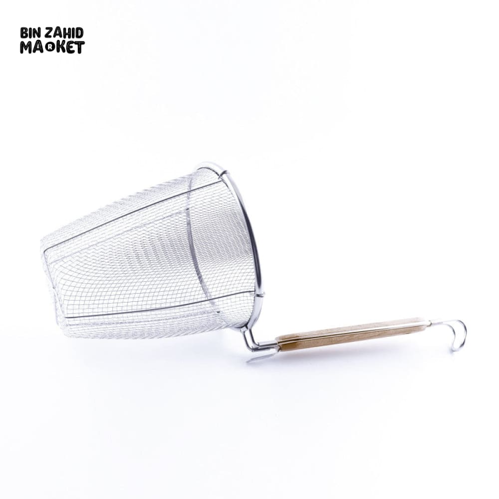 NOODLE STRAINER WITH LONG HANDLE – PERFECT FOR DRAINING & FRYING