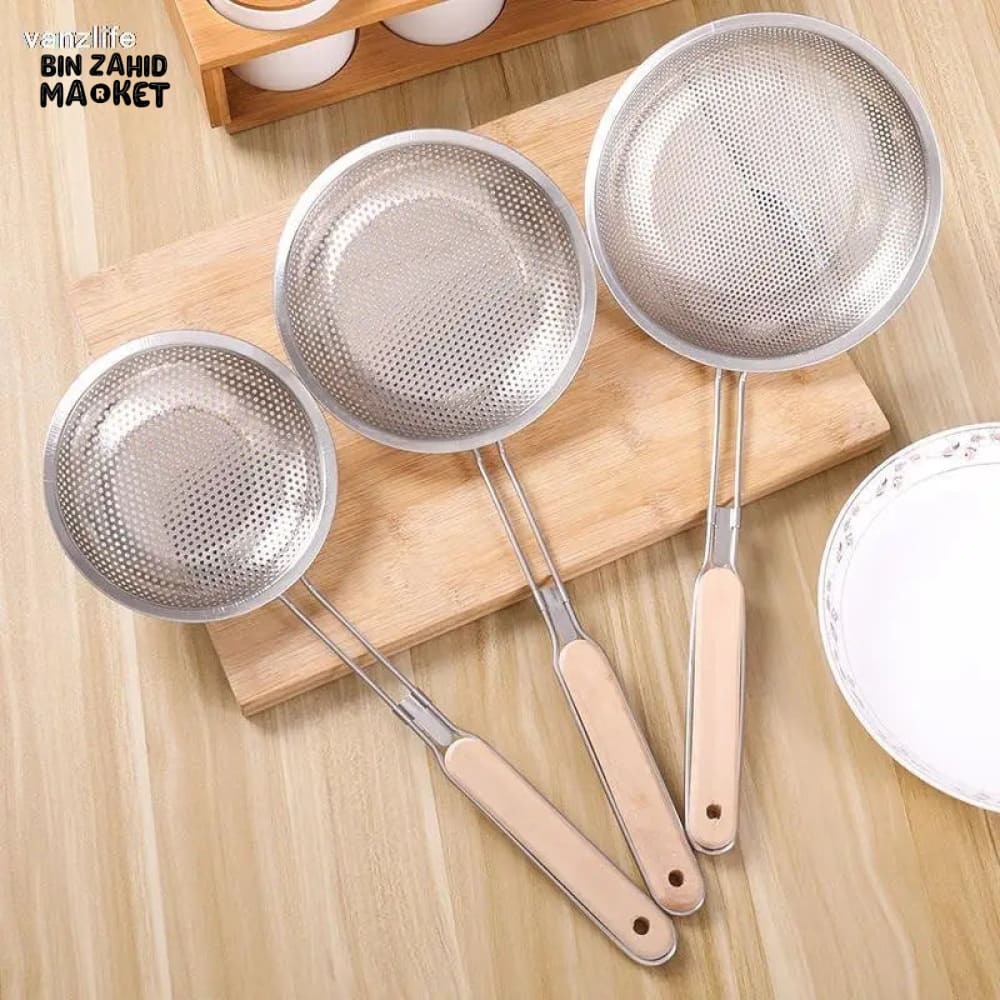 PACK OF 3 STRAINER WITH WOODEN HANDLE