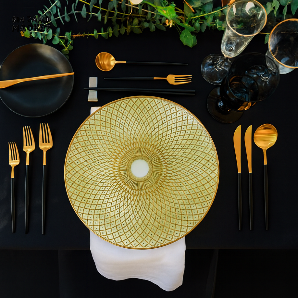 PORSACHI LUXURY GOLD CHARGER PLATE – 33CM ROUND DINNERWARE SERVING PLATE ELEGANT DINING TABLE DECOR PREMIUM KITCHEN & HOME ACCESSORY