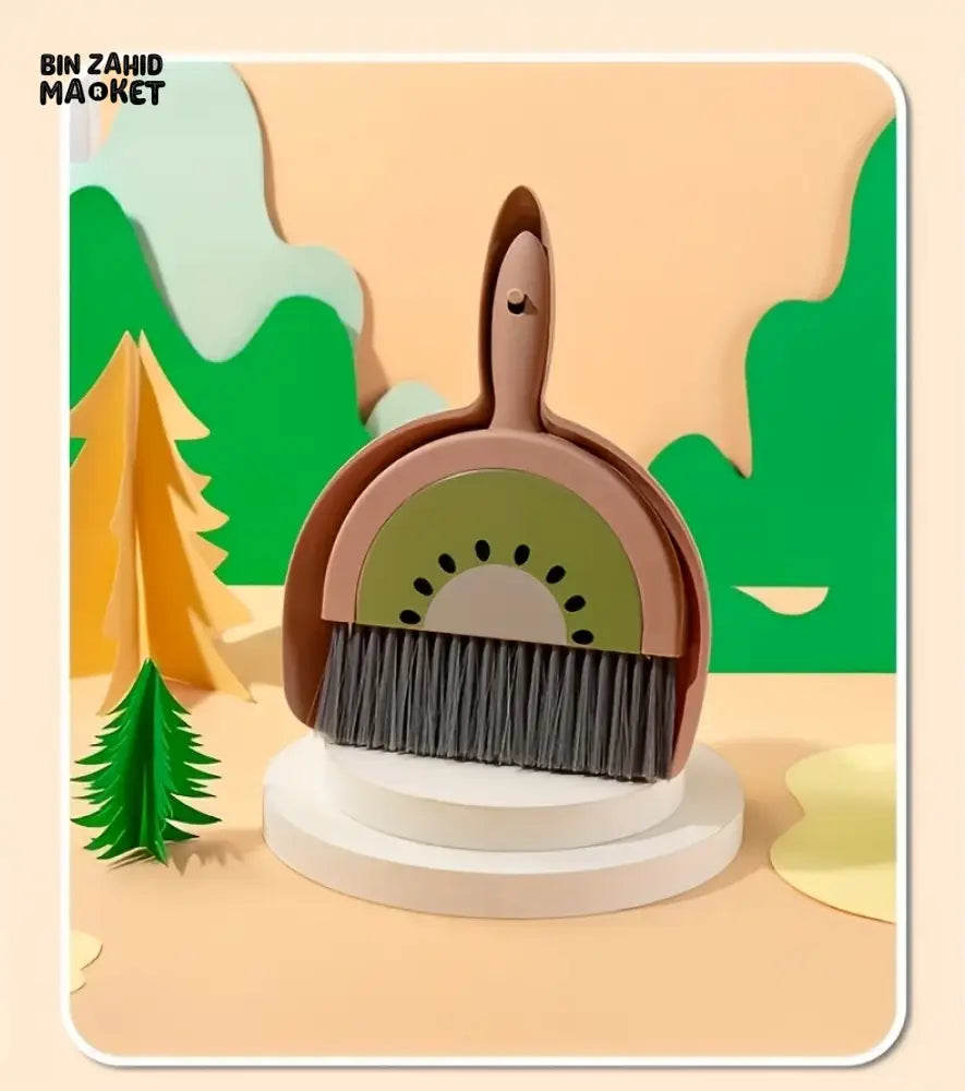 PORTABLE MINI CLEANING BRUSH AND DUSTPAN SET – HANDHELD SWEEPER WITH CUTE KIWI DESIGN SPACE-SAVING TABLE & FURNITURE CLEANING TOOL