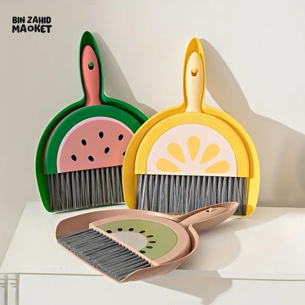 PORTABLE MINI CLEANING BRUSH AND DUSTPAN SET – HANDHELD SWEEPER WITH CUTE KIWI DESIGN SPACE-SAVING TABLE & FURNITURE CLEANING TOOL