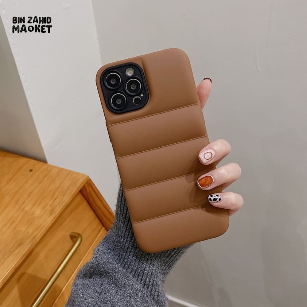 PUFFER JACKET DESIGN IPHONE CASE – STYLISH QUILTED SHOCKPROOF COVER Brown