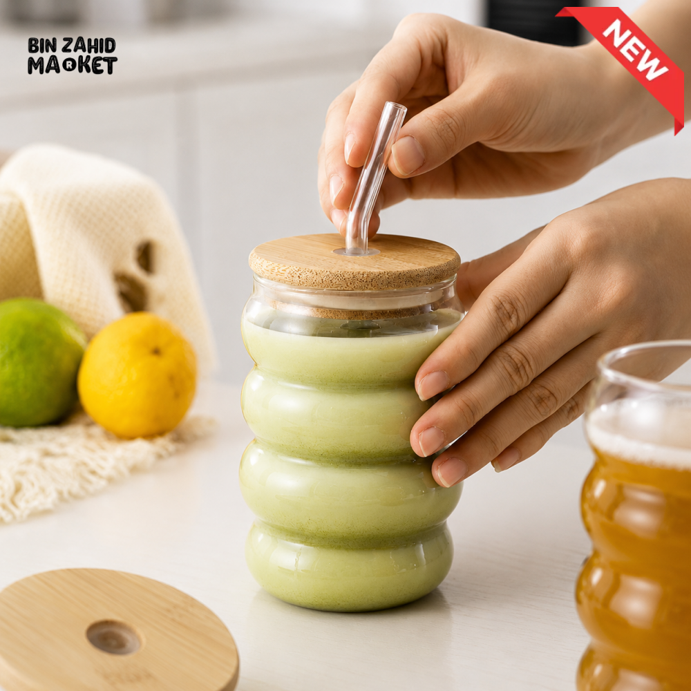 RIBBED GLASS TUMBLER WITH BAMBOO LID AND REUSABLE GLASS STRAW
