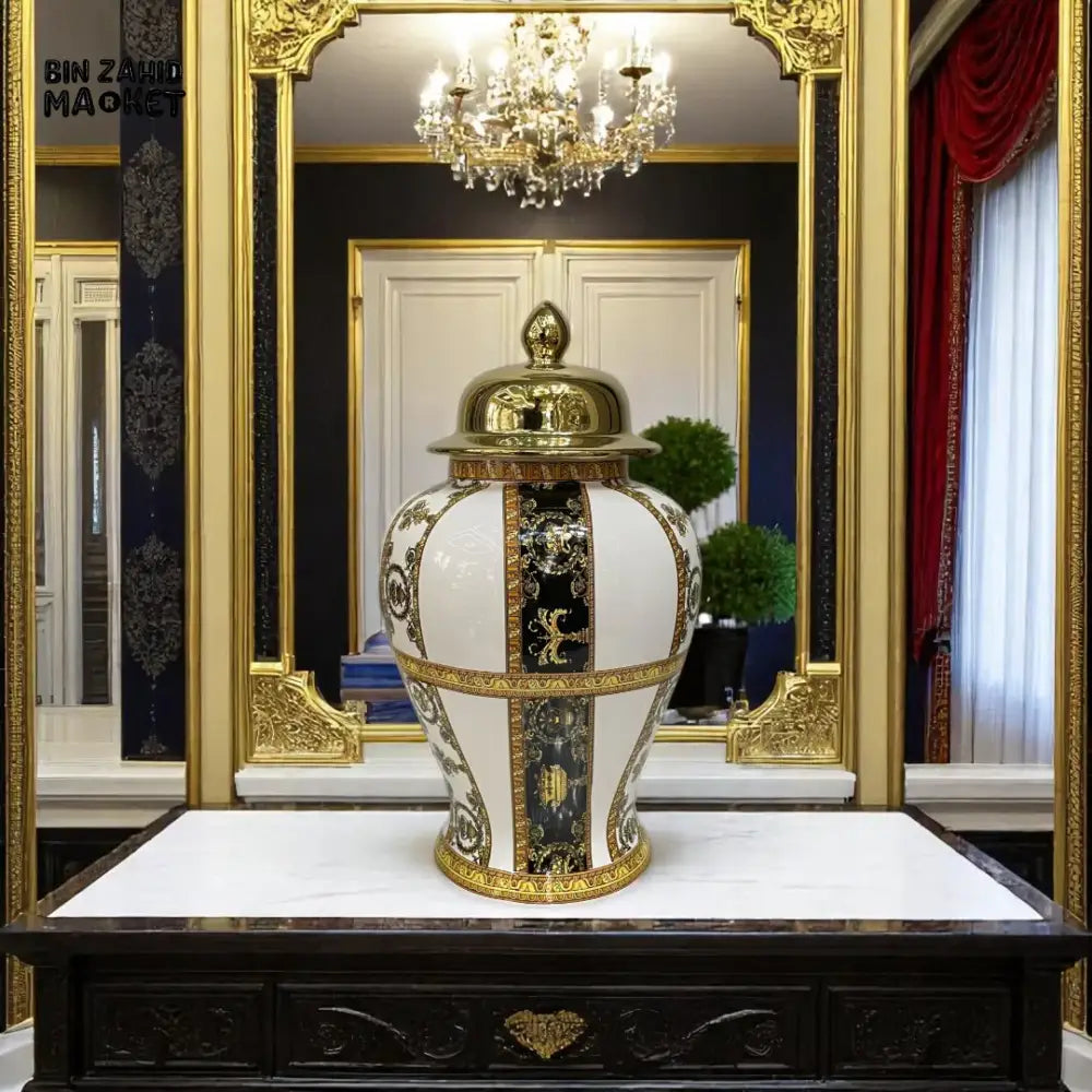 ROYAL BLACK & GOLD CERAMIC VASE SET – LUXURY HOME DÉCOR PIECE
