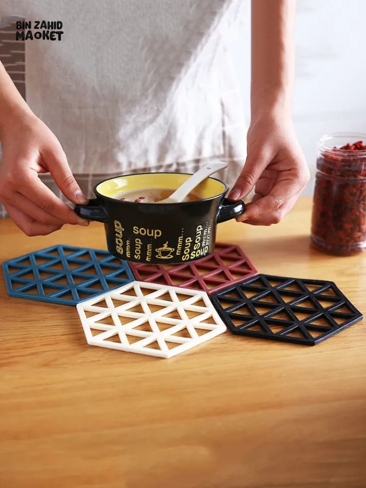 SET OF 4 HEAT RESISTANT NON SLIP COASTER
