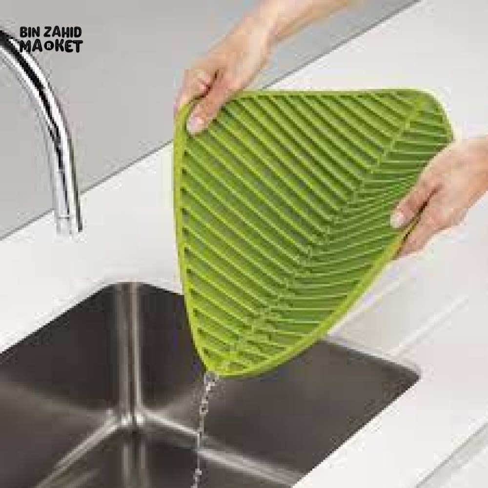 SILICONE DISH DRYING MAT – NON-SLIP HEAT-RESISTANT KITCHEN COUNTER PROTECTOR – QUICK-DRY DRAINING PAD FOR CUPS, GLASSES & UTENSILS