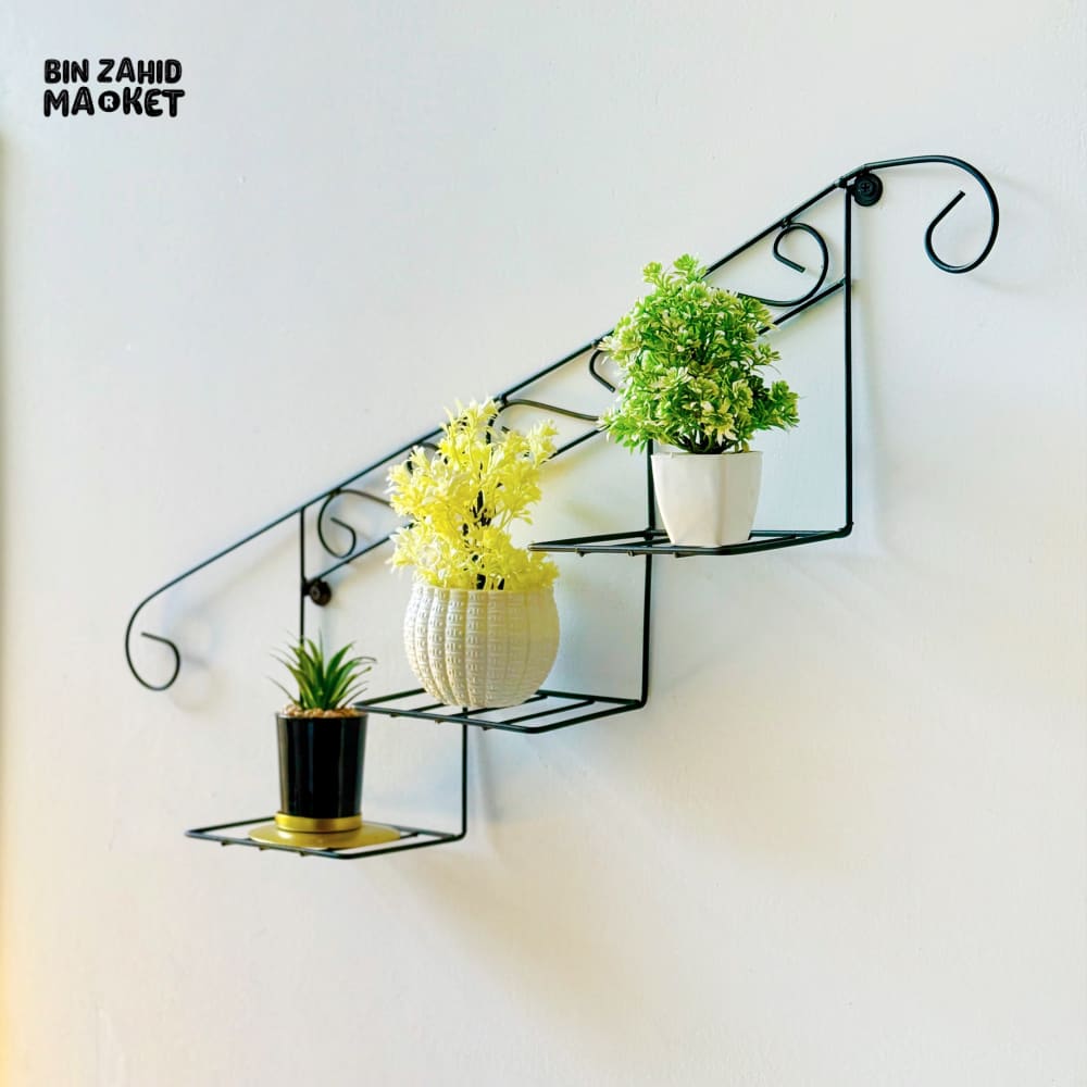 STAIRCASE FLORAL DISPLAY WALL BASKET