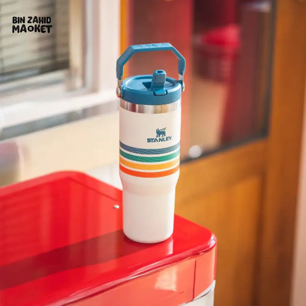 STANLEY ICEFLOW™ 30 OZ FLIP STRAW TUMBLER - CREAM STRIP