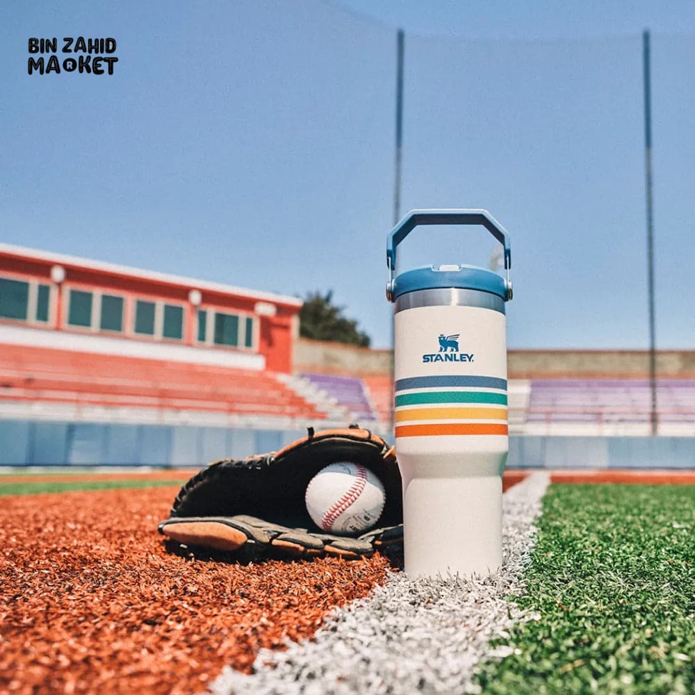 STANLEY ICEFLOW™ 30 OZ FLIP STRAW TUMBLER - CREAM STRIP