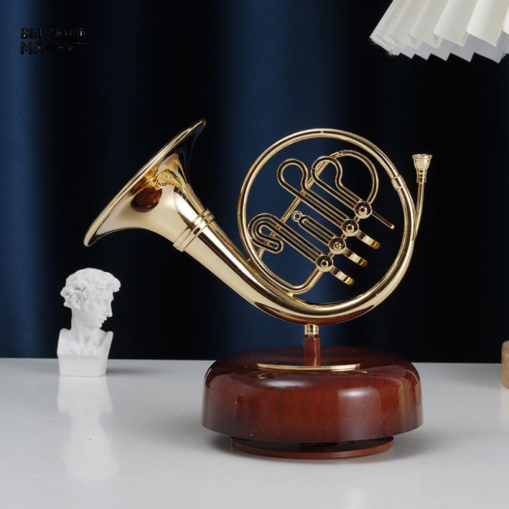 VINTAGE BAND MUSICAL INSTRUMENT SCULPTURE – VIOLIN SAXOPHONE DECOR ORNAMENT