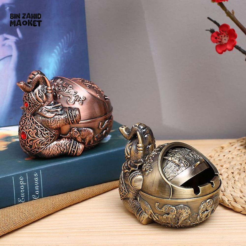 VINTAGE WINDPROOF ASHTRAY WITH LID – PORTABLE HAND-CARVED METAL CIGARETTE ASHTRAY FOR INDOOR & OUTDOOR USE UNIQUE GIFT