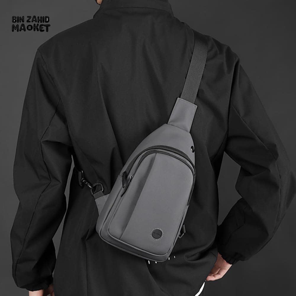 WATERPROOF MEN’S CHEST BAG – OUTDOOR LEISURE CROSSBODY SHOULDER BAG LIGHTWEIGHT TRAVEL BACKPACK