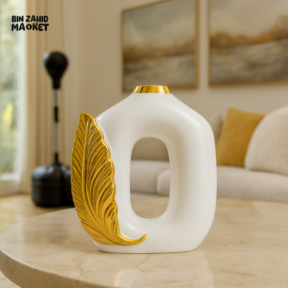 WHITE AND GOLD DECORATIVE VASE WITH FEATHER DESIGN FOR VILLA INTERIOR - YT522
