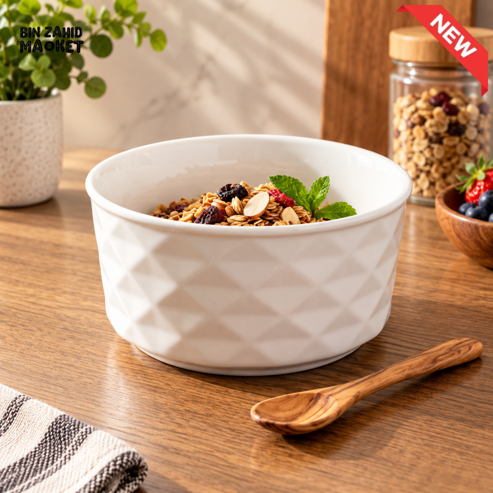 WHITE DIAMOND-TEXTURED CERAMIC SERVING BOWL