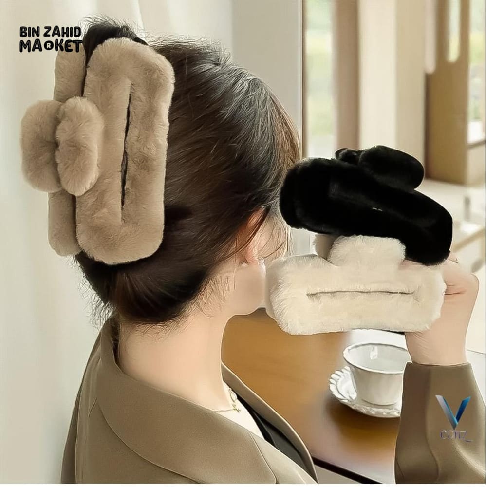 WOMEN FUZZY PLUSHY HAIR CLIP