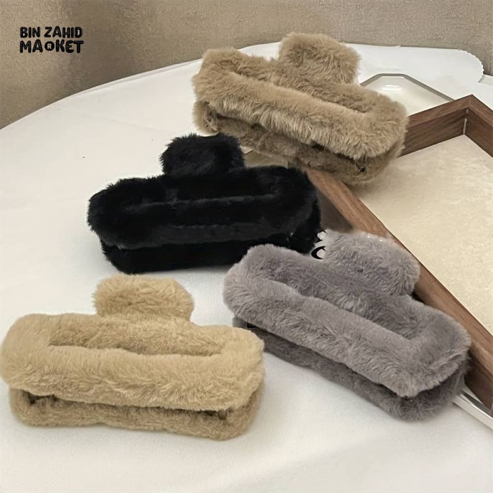 WOMEN FUZZY PLUSHY HAIR CLIP