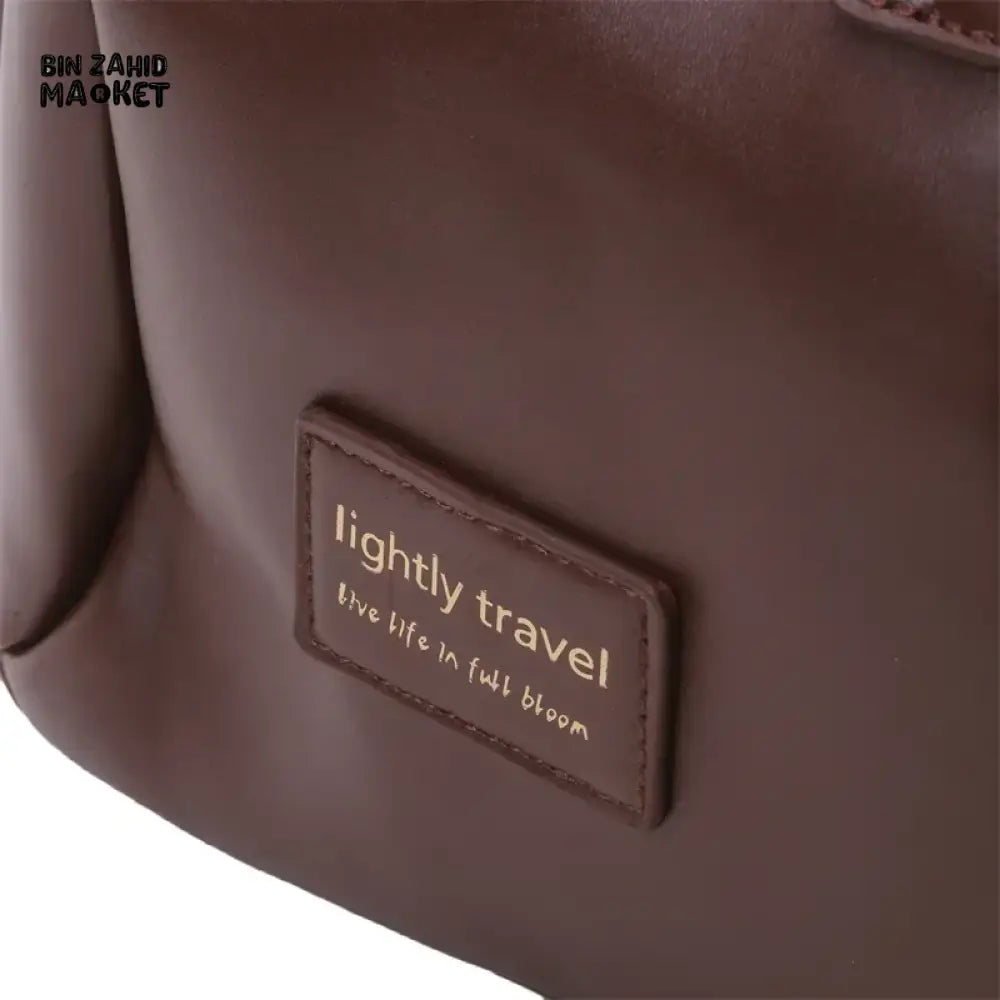 WOMEN’S MAKEUP BAG – PORTABLE PU COSMETIC BEAUTY BAG BUSINESS TRAVEL TOILETRY ORGANIZER